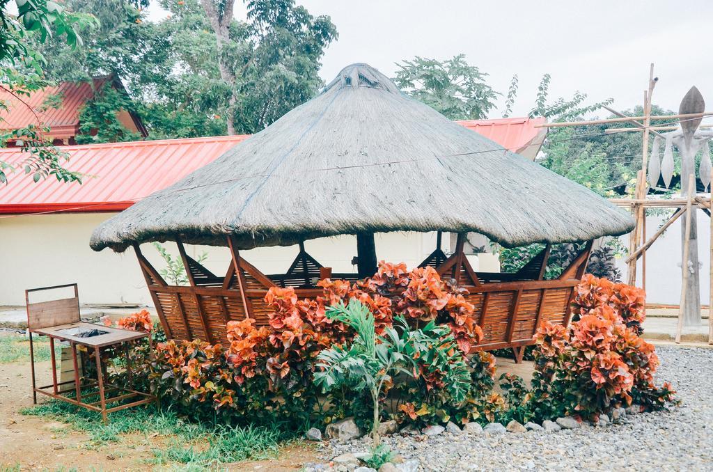 Michelle Pensión Puerto Princesa Exterior foto